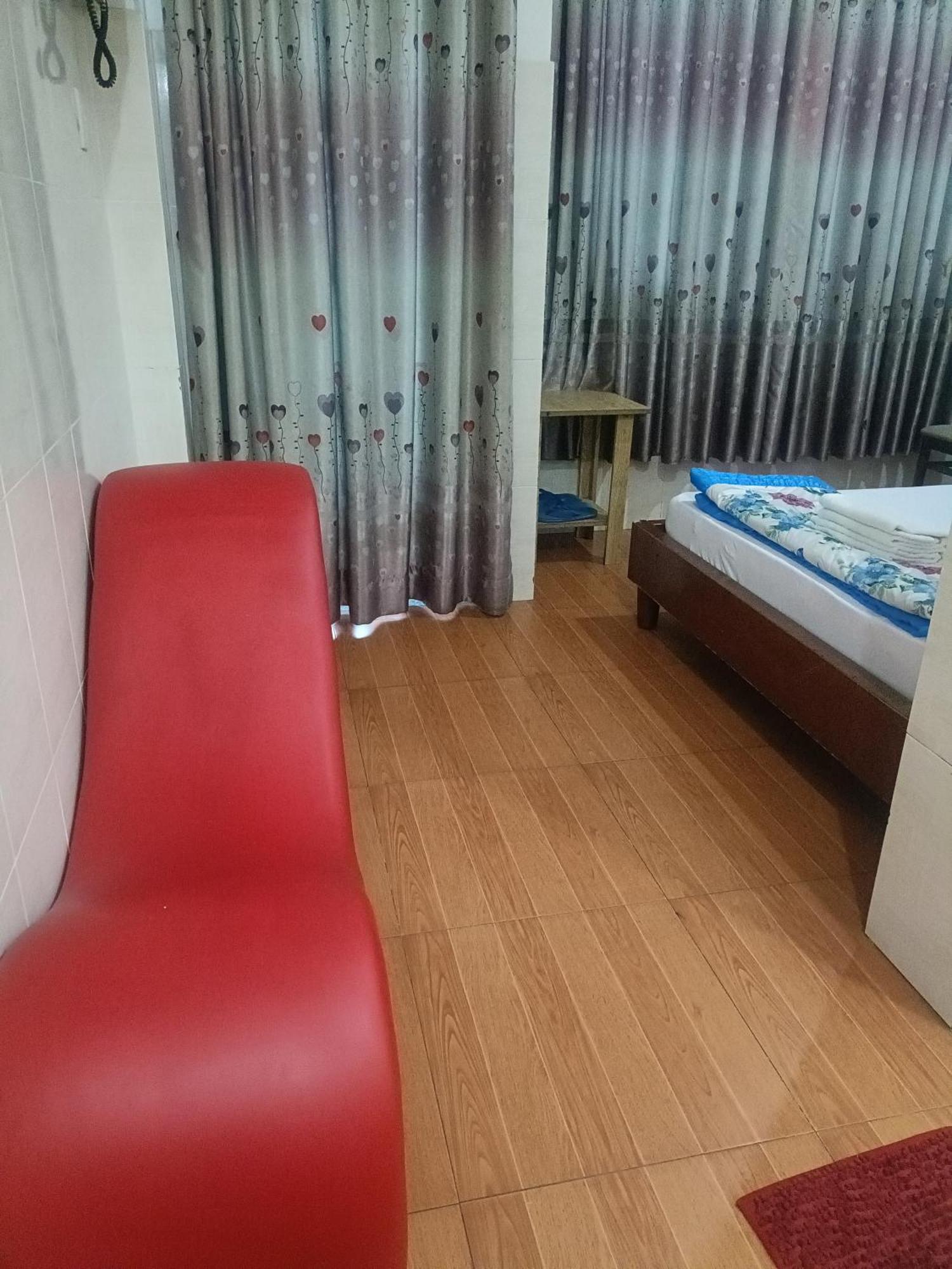 Hotel Phuong Linh Хошимін Екстер'єр фото